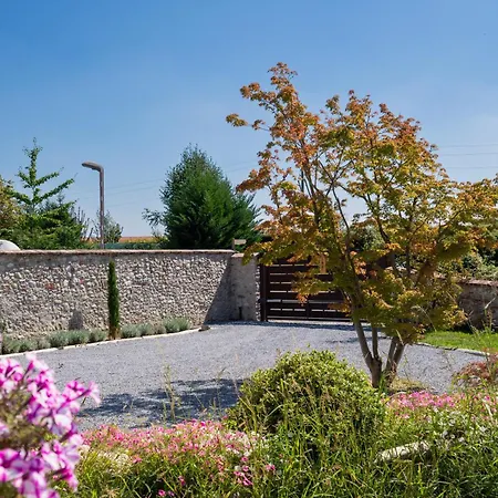 Casettaluce Guest house Cuneo