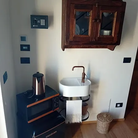 Casettaluce Guest house 4*