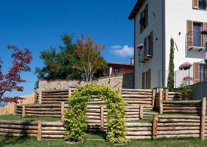 Casettaluce Konukevi 4*